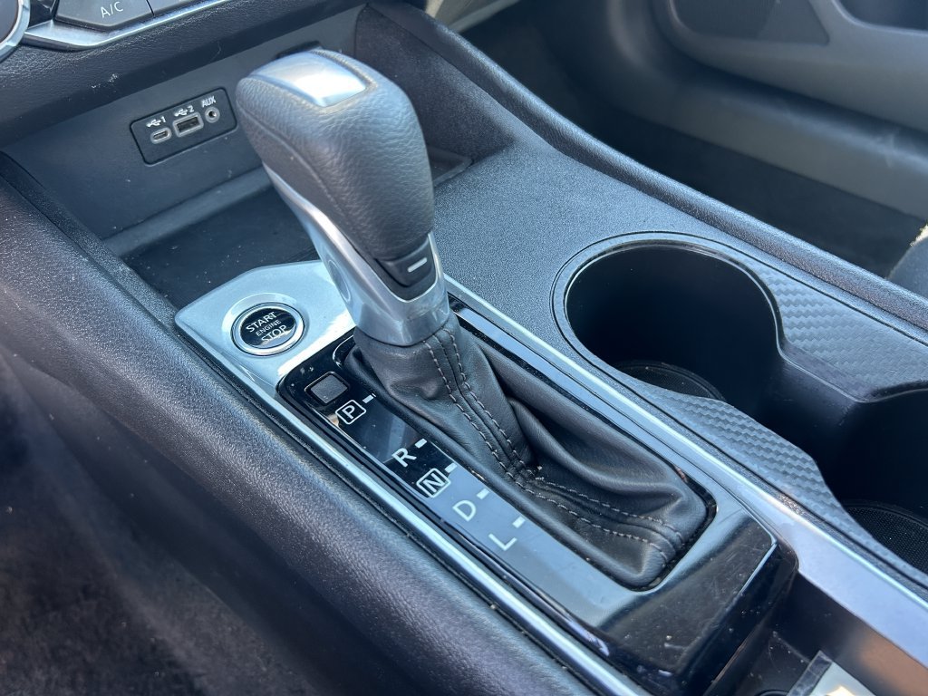 Used 2025 Nissan Altima 2.5 SV FWD image 16
