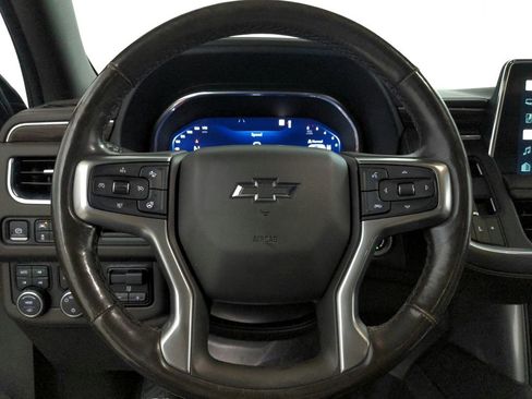 Used 2022 Chevrolet Tahoe Z71 w/ Z71 Off-Road Package AWD/4WD image 36