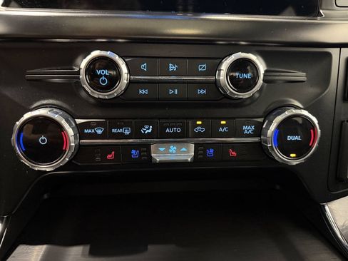 Used 2023 Ford F150 Lariat w/ Equipment Group 502A High AWD/4WD image 26