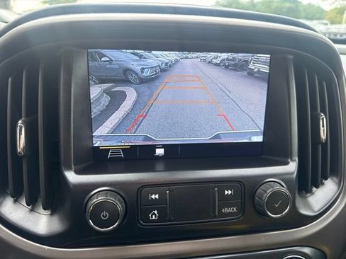 Used 2021 GMC Canyon AT4 w/ Driver Alert Package AWD/4WD image 19