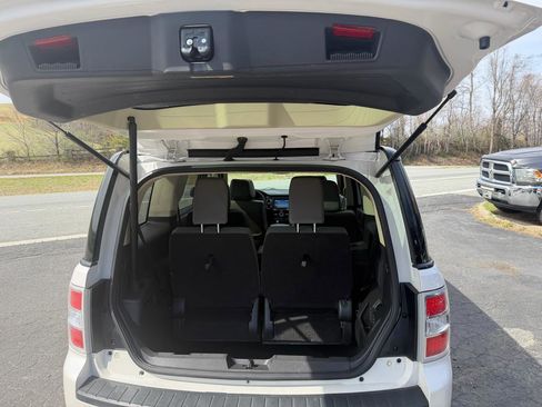 Used 2016 Ford Flex Limited w/ Equipment Group 303A image 43