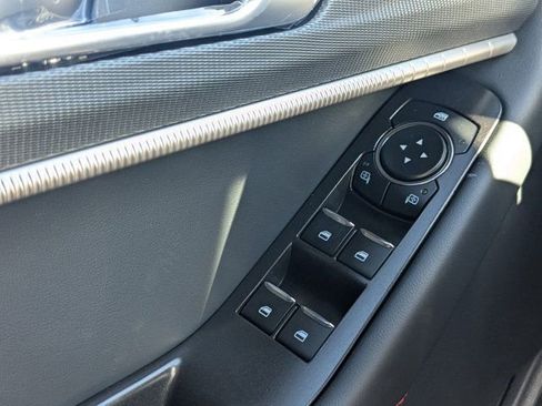 New 2026 Ford Explorer ST-Line image 18