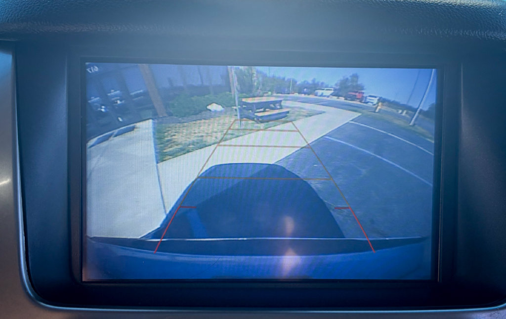 Used 2020 Chevrolet Suburban Premier AWD/4WD image 18