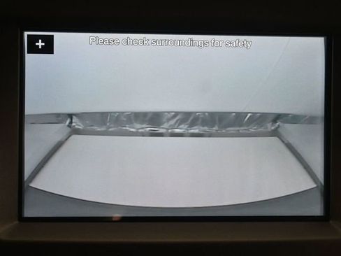 Used 2017 Lincoln Navigator Select image 12