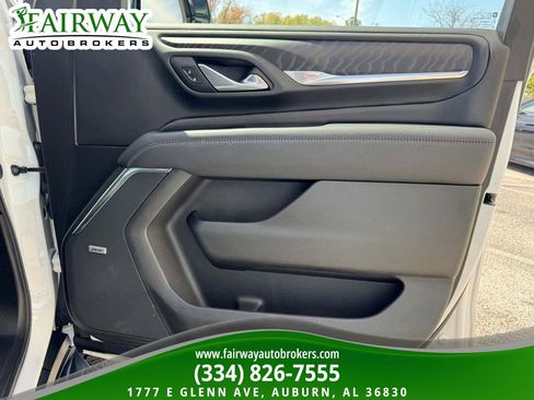 Used 2024 GMC Yukon Denali image 31