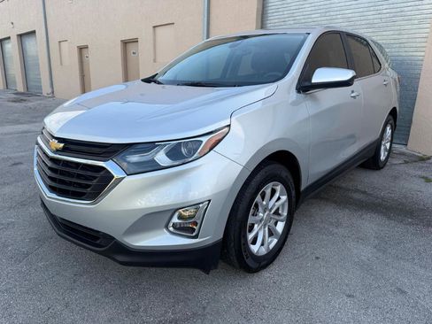 Used 2021 Chevrolet Equinox LT FWD image 12