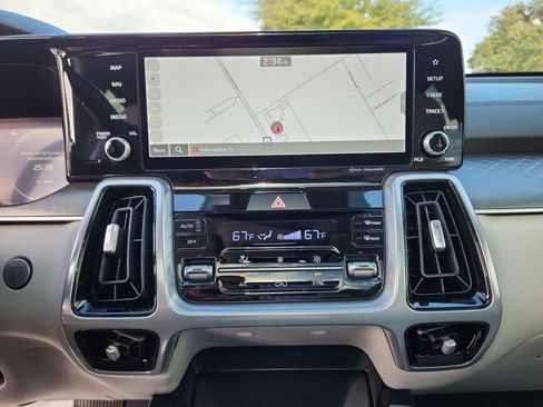 Used 2023 Kia Sorento SX image 20