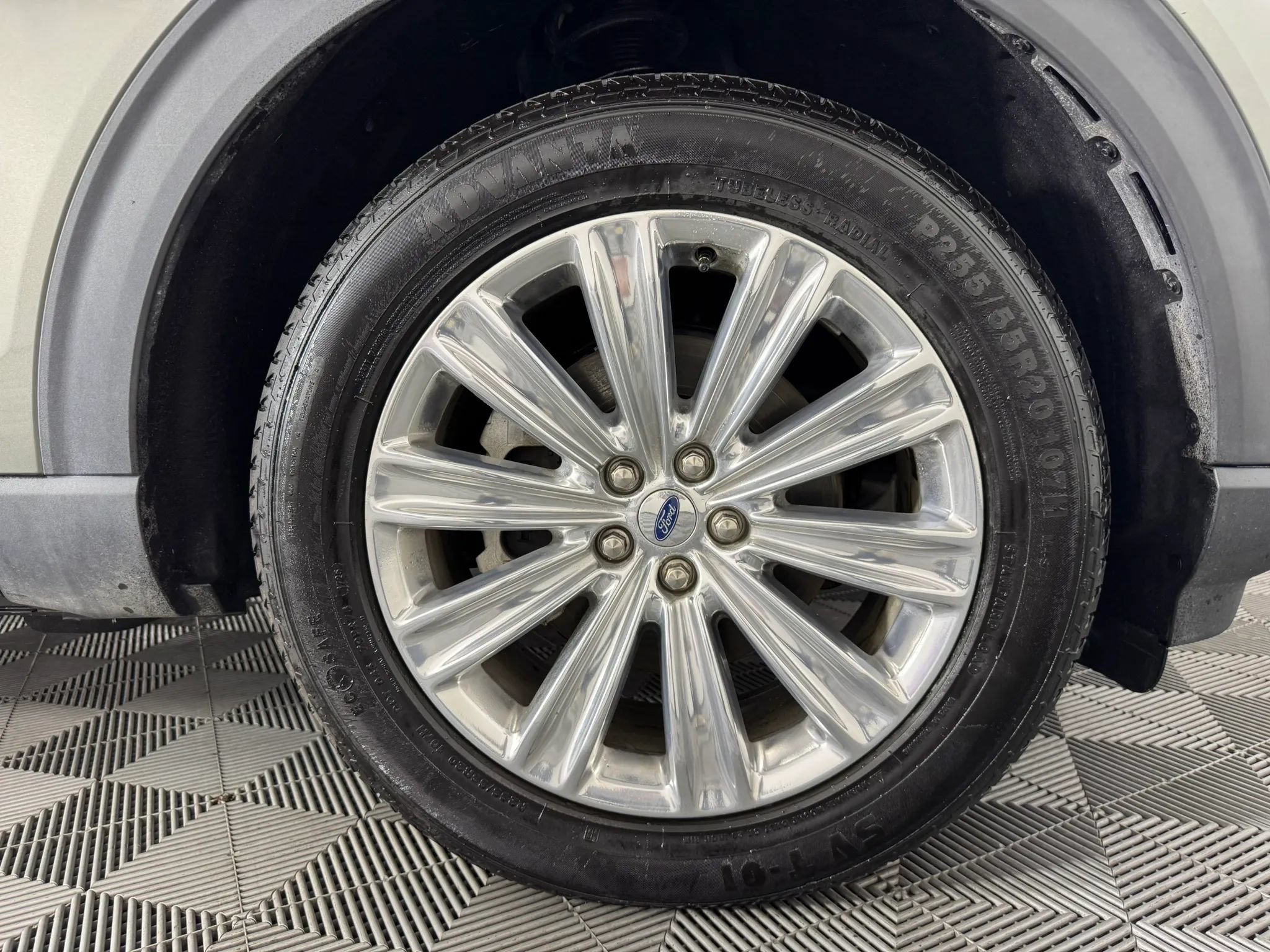 Used 2020 Ford Explorer Limited AWD/4WD image 51
