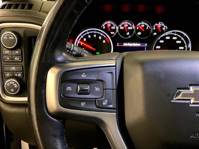 Used 2021 Chevrolet Silverado 1500 LT AWD/4WD image 17