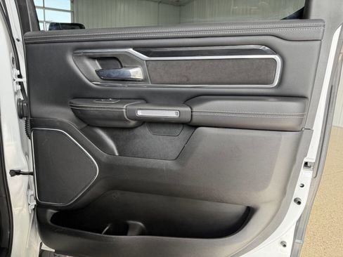 Used 2022 RAM 1500 Laramie AWD/4WD image 26