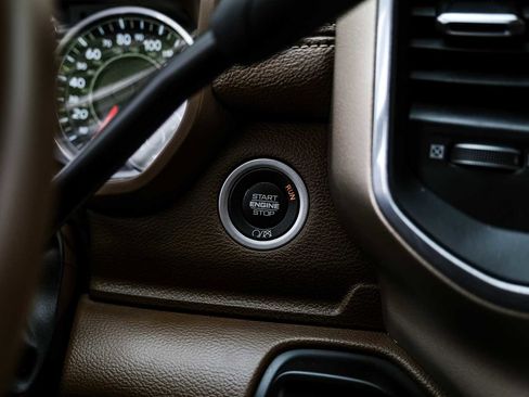 Used 2022 RAM 2500 Laramie AWD/4WD image 21