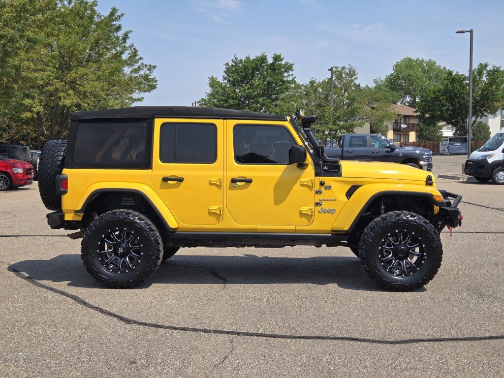 Used 2020 Jeep Wrangler Unlimited Sahara AWD/4WD image 2