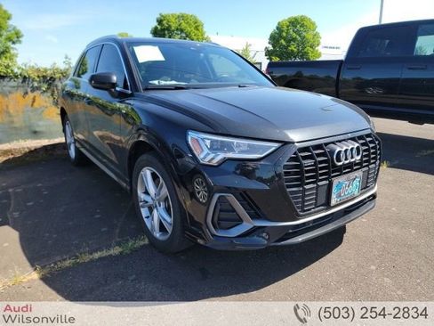 Used 2020 Audi Q3 2.0T Premium Plus w/ Premium Plus Package AWD/4WD image 1