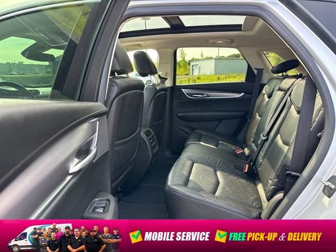 Used 2017 Cadillac XT5 Premium Luxury AWD/4WD image 21