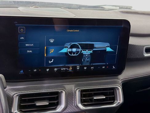 Used 2024 Ford Mustang Premium image 19