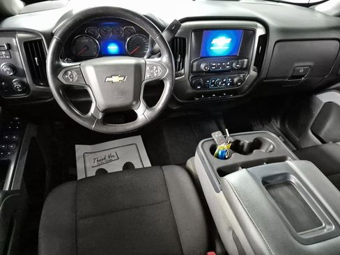 Used 2018 Chevrolet Silverado 1500 LT w/ All Star Edition image 10