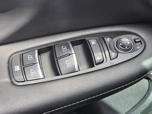 Used 2023 INFINITI QX50 Luxe FWD image 30