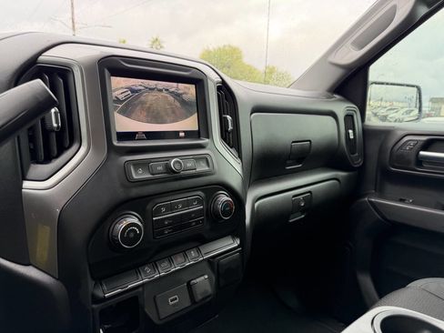 Used 2020 Chevrolet Silverado 1500 Custom Trail Boss w/ Custom Convenience Package image 21