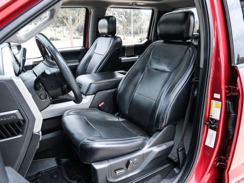 Used 2019 Ford F250 Lariat w/ Lariat Ultimate Package AWD/4WD image 38