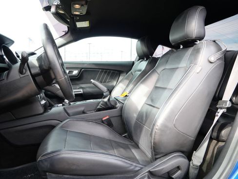 Used 2017 Ford Mustang GT Premium w/ GT Performance Package image 12