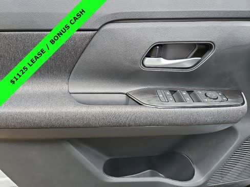 New 2026 Nissan Kicks SV w/ Cold Weather Package image 9