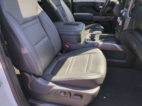 Used 2021 GMC Sierra 2500 Denali w/ Denali Ultimate Package AWD/4WD image 33
