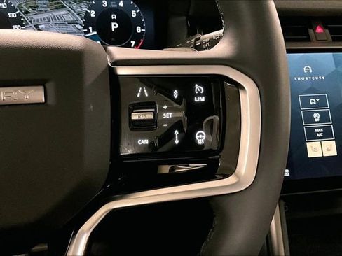 Certified 2025 Land Rover Discovery Sport S image 21