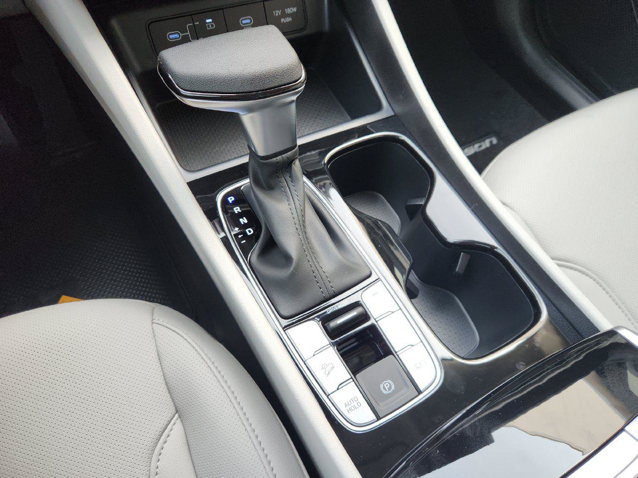 New 2026 Hyundai Tucson SEL Plus FWD image 17