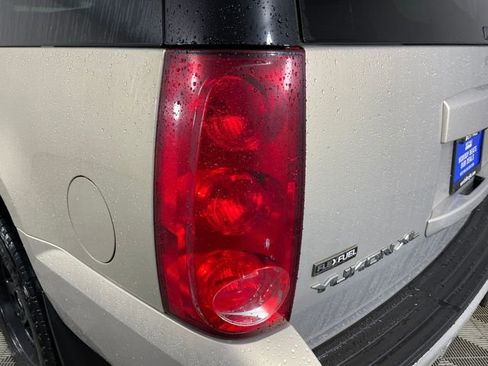 Used 2008 GMC Yukon XL SLT image 20