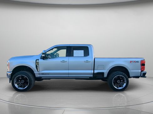 Certified 2023 Ford F250 Lariat w/ Lariat Ultimate Package AWD/4WD image 13