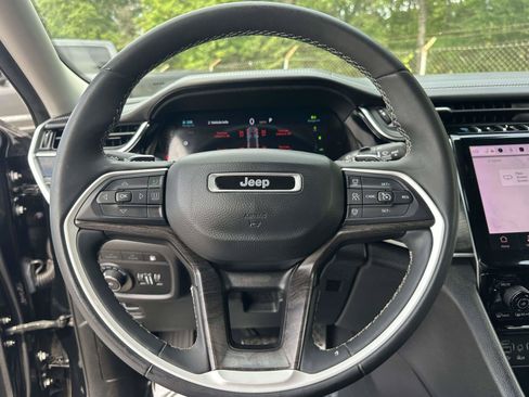 Used 2022 Jeep Grand Cherokee Limited 4xe AWD/4WD image 15