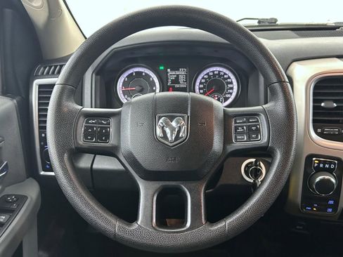 Used 2017 RAM 1500 Classic SLT image 11