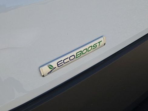 Used 2024 Ford Transit 350 XLT RWD image 12