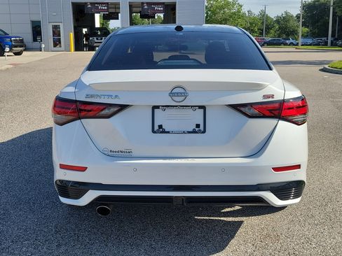 Certified 2024 Nissan Sentra SR FWD image 8