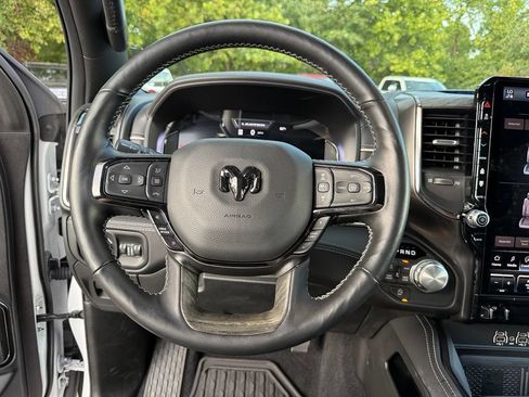 Used 2026 RAM 1500 Limited AWD/4WD image 12