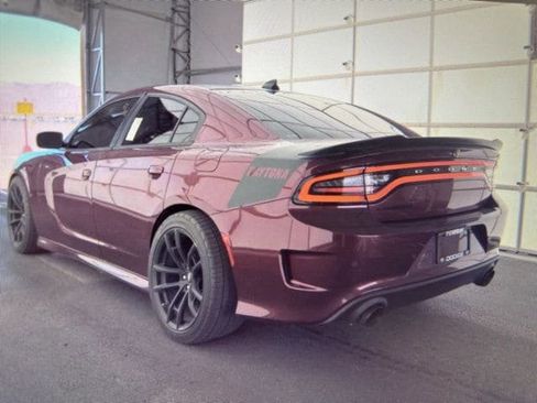 Used 2018 Dodge Charger R/T image 10