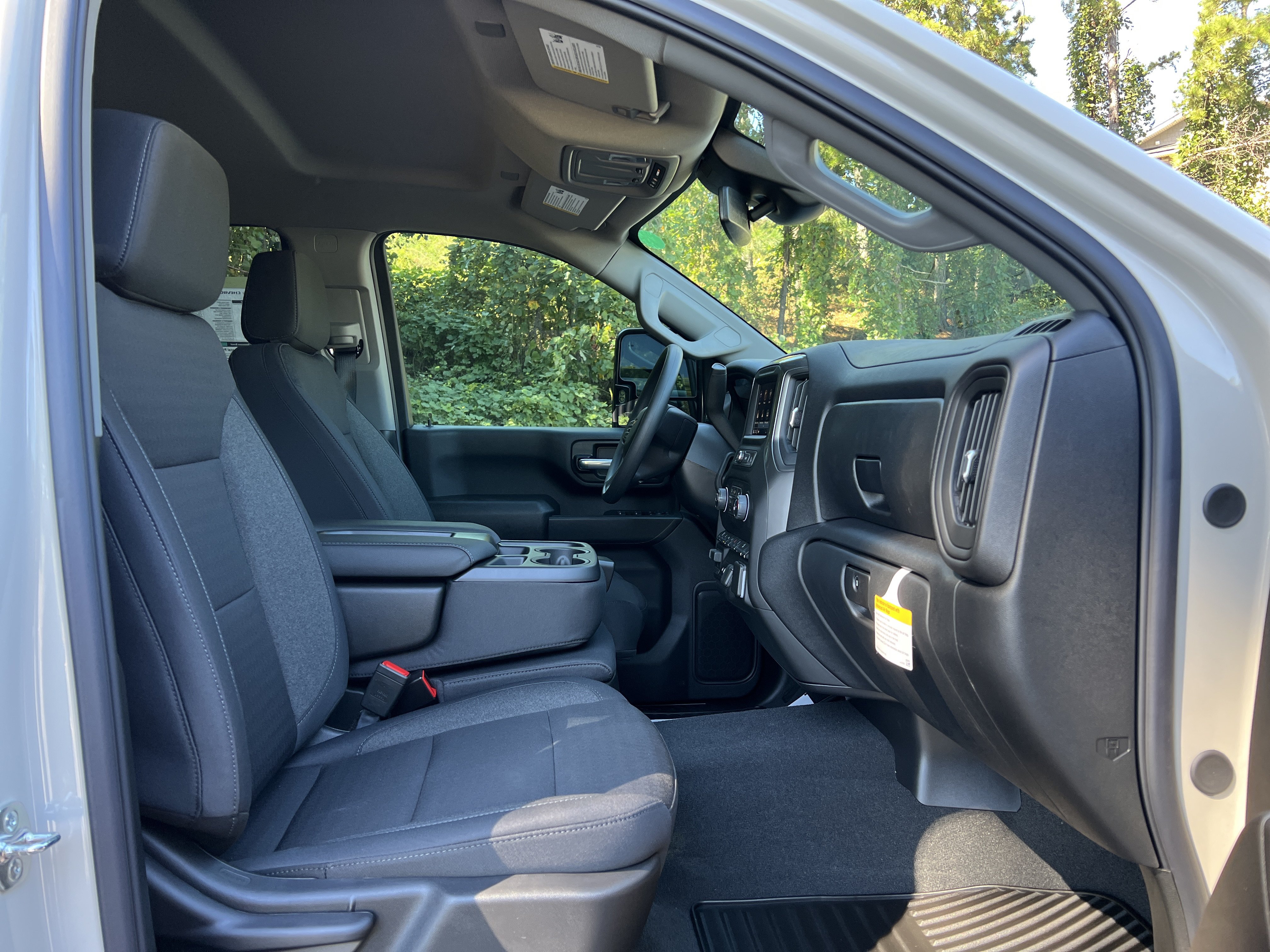 New 2026 Chevrolet Silverado 2500 Custom w/ Custom Value Package AWD/4WD image 33