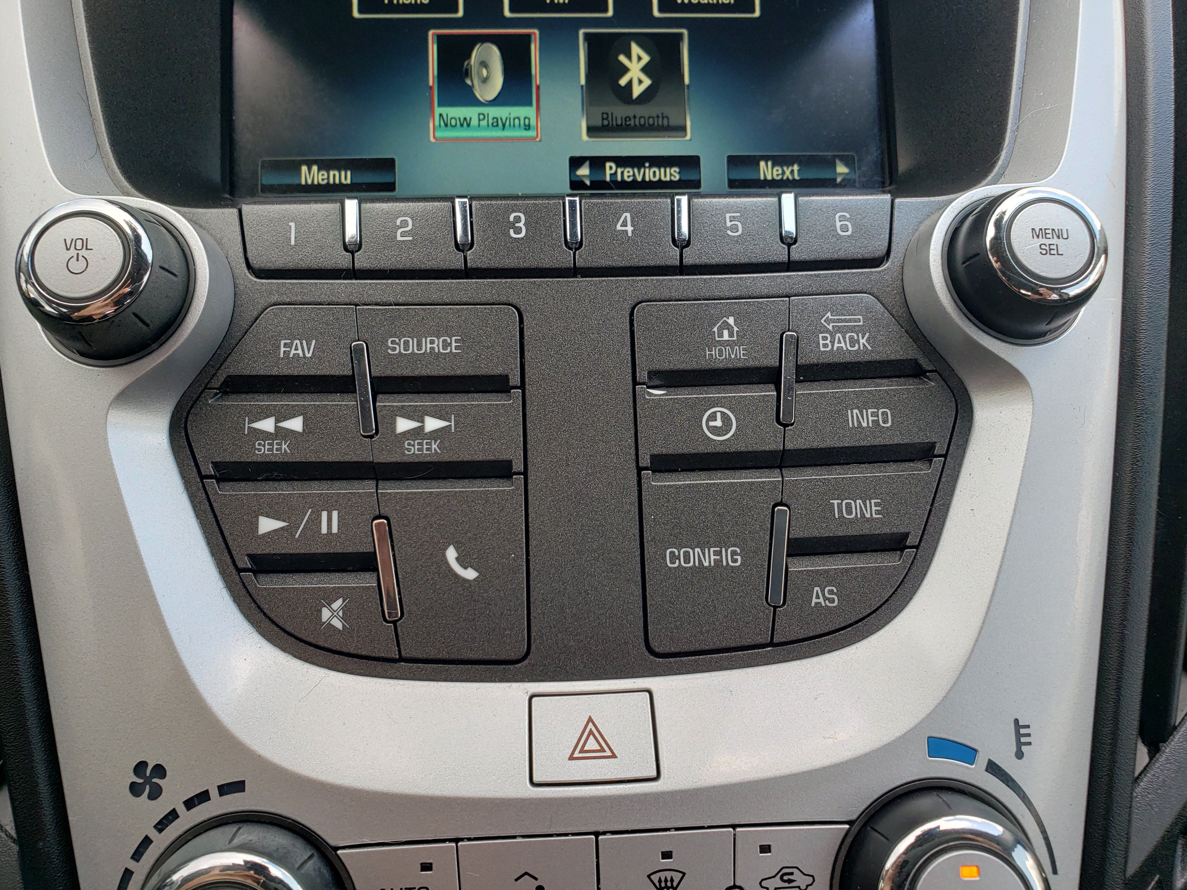 Used 2016 Chevrolet Equinox LTZ w/ Enhanced Convenience Package FWD image 21