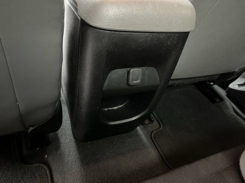 Used 2021 Chevrolet Colorado W/T w/ WT Convenience Package AWD/4WD image 12