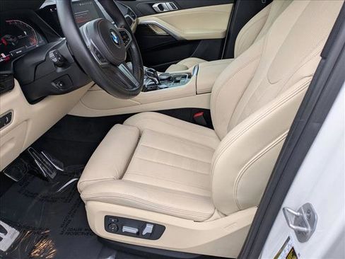 Used 2021 BMW X6 sDrive40i w/ M Sport Package image 16