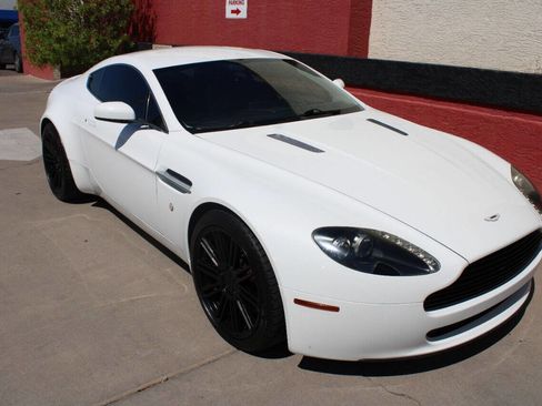 Used 2008 Aston Martin V8 Vantage Coupe RWD image 12