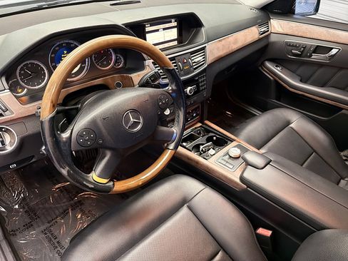 Used 2011 Mercedes-Benz E 350 Sedan image 7