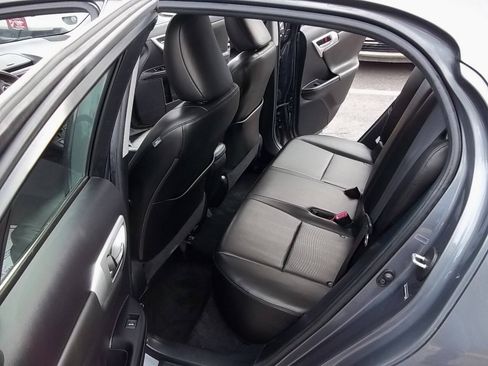 Used 2012 Lexus CT 200h Premium FWD image 8