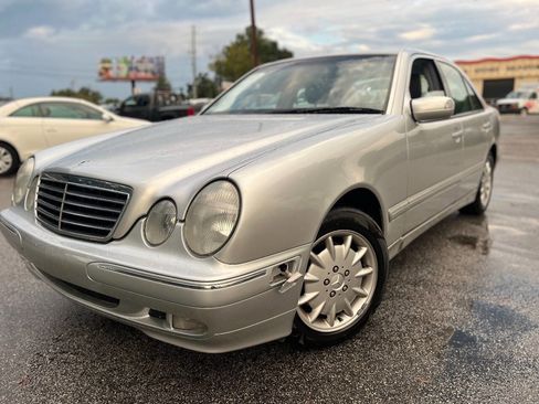 Used 2001 Mercedes-Benz E 320 E 320 4dr Sedan image 1