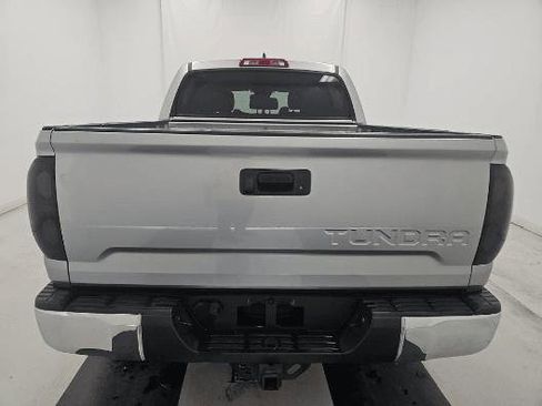 Used 2020 Toyota Tundra SR5 w/ SR5 Leather Package RWD image 6