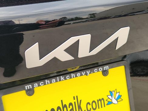 Used 2023 Kia Sorento SX AWD/4WD image 31