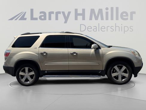 Used 2012 GMC Acadia SLT w/ LPO, 'HIT The Road' Package FWD image 6