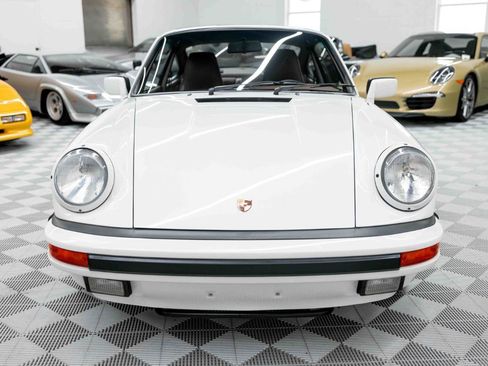 Used 1989 Porsche 911 Carrera RWD image 5
