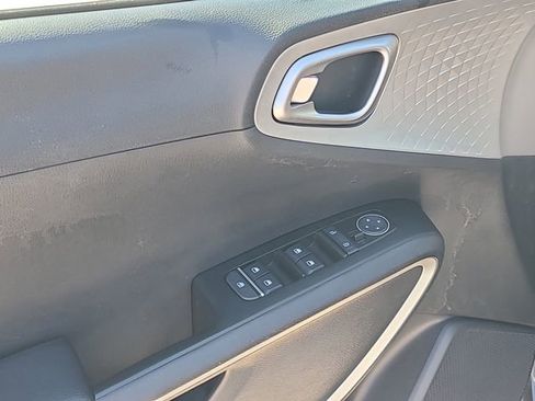 Used 2024 Kia Soul LX w/ Option Group 015 FWD image 14