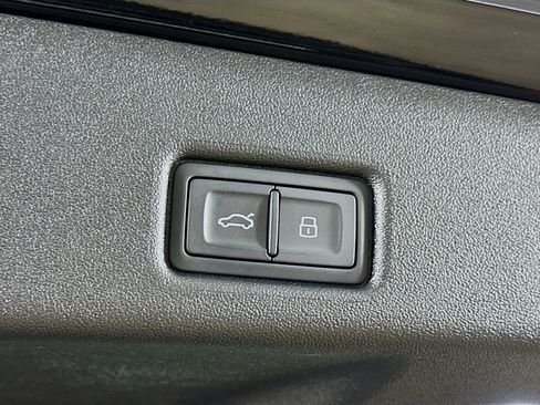 New 2026 Audi SQ5 Premium Plus AWD/4WD image 42